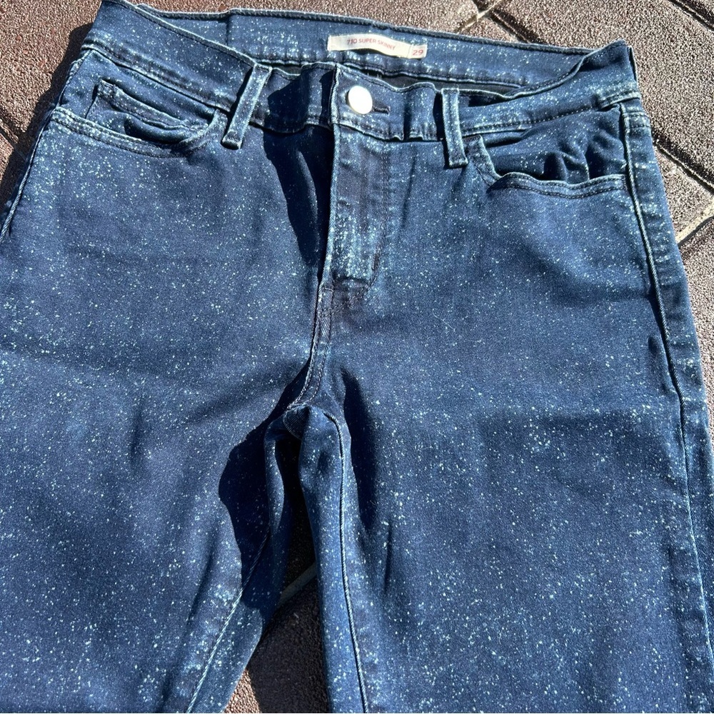 Levi’s Super Skinny Speckled Blue Jeans - Picture 4 of 9